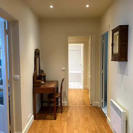 Apartamento 70 Sqm In 75008