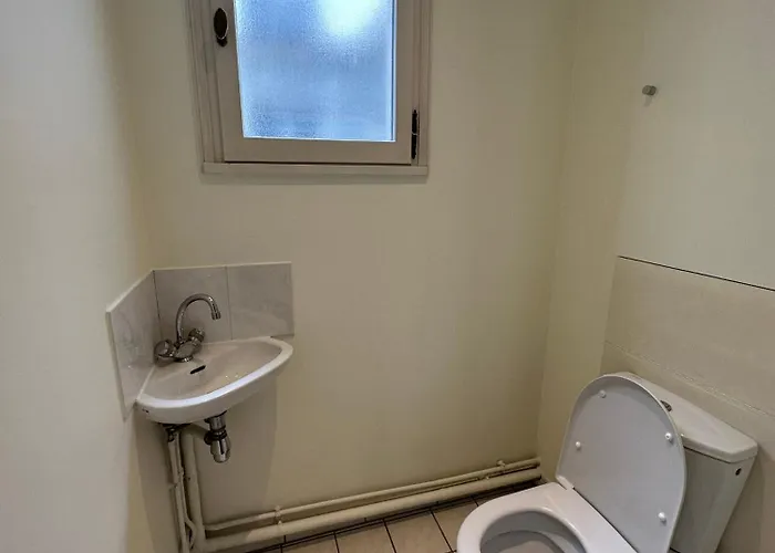 70 Sqm In 75008 Lägenhet Paris